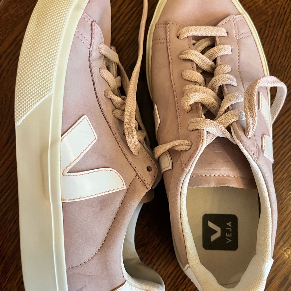 Veja Women's Blush Pink Sneakers. Good condition. Have some water spots on them.